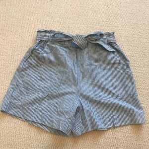 VeroModa High-Waisted Stripped Shorts